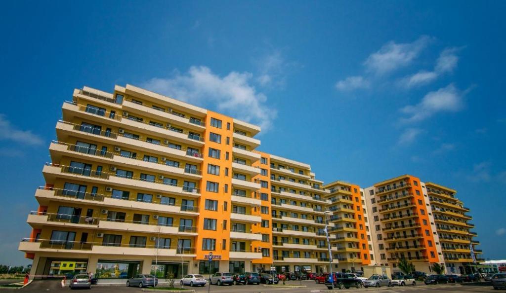 La Vida Loca Apartment Summerland Mamaia Exterior foto